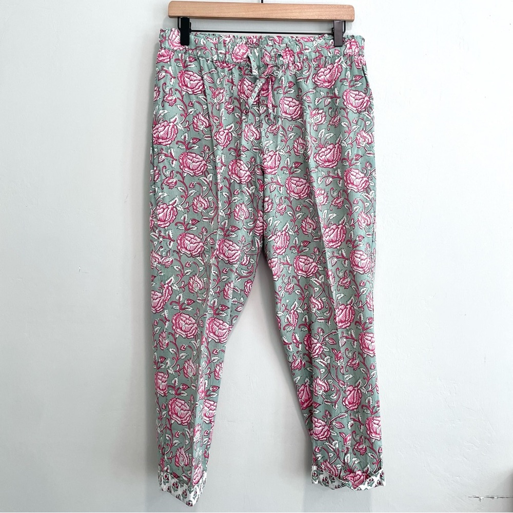Sundance Leia Floral Lightweight Cropped Lounge Pants